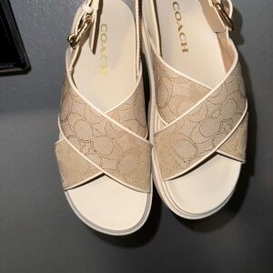 Coach Women's Cream and Tan Sandals